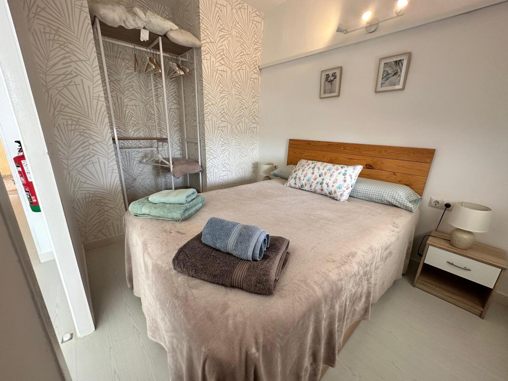 Ver952 - Vistas Mar Y Piscina, Wifi, Playa 600 Metros, Centro 150 Metros Торремолінос Екстер'єр фото